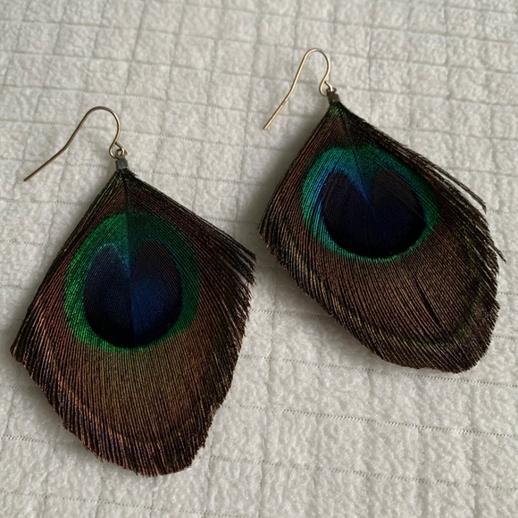NWOT peacock earrings - Picture 4 of 6